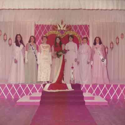 1974-75 Brunswick Teen Queen Debra Jellison center