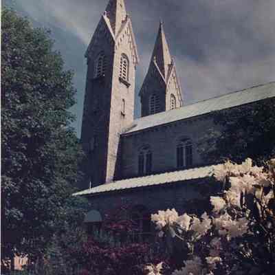 A photo view of King Chapel, Bowdoin College. 6/24/1988.