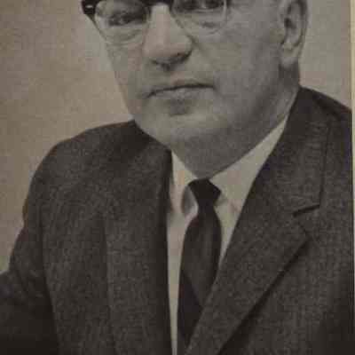 A photo view of Mario Tonon.