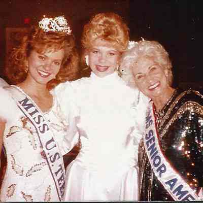 Lisa Kelly with US Teen & Senior America.