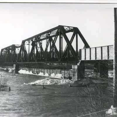 1987 Androscoggin River Flood, Mill Street and Black Bridge