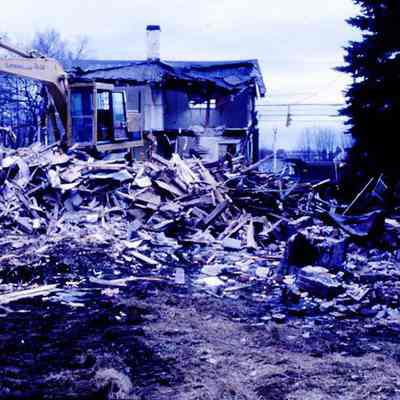 Baribeau House being demolished