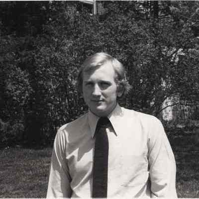 A photo view of Thomas Sullivan.