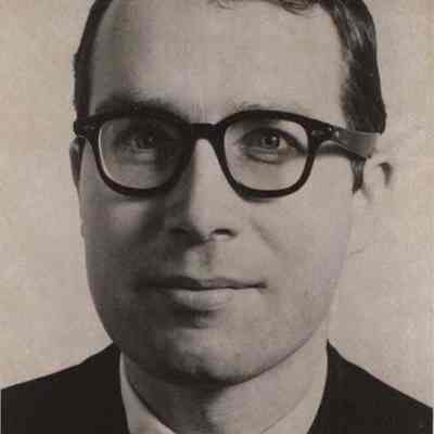 A photo view of Richard V. West.