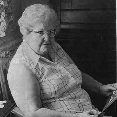 Doris Hennessey Riendeau