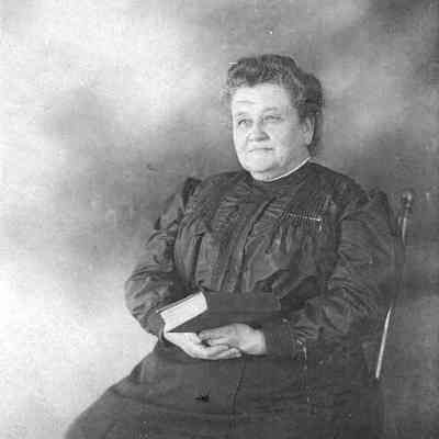 Susan T. Edwards