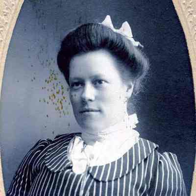 Bessie Tedford Judkins.