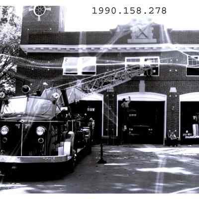 A photo of the Brunswick Fire Department building.
