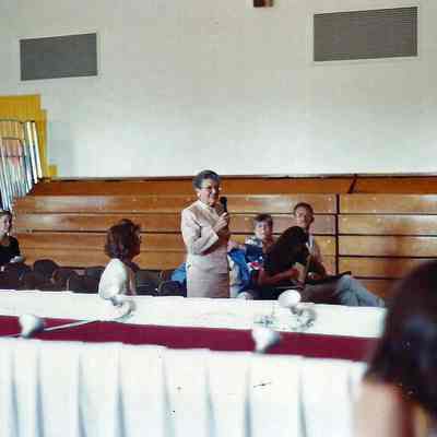 Mame Fortin introducing herself to the participants.