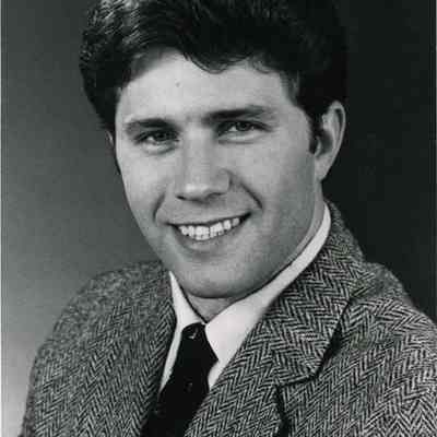 A photo of Wayne Mahar.