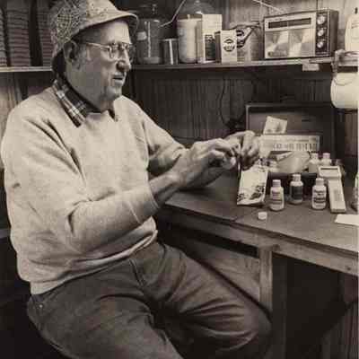 A photo view of Ed Parsons.