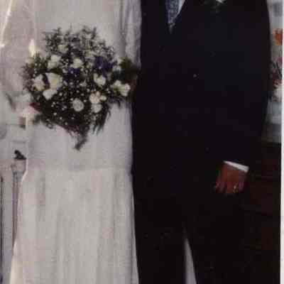 A photo view of Jane & Robert Kiker.