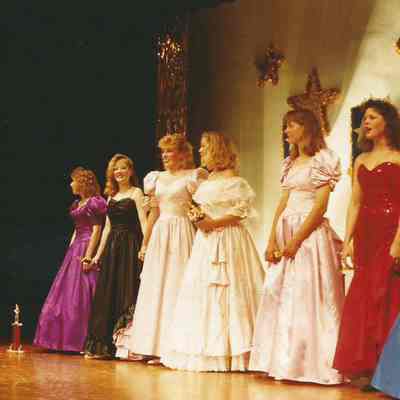 Corrie Pottle, Tiffany Barker, Robin Moody, Darby Labbe, Cindy Pomerleau, Stacy Bean and Jodie Labrie.