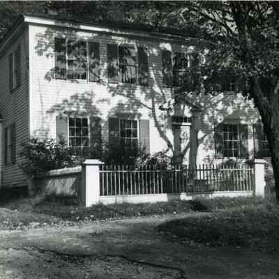 A photo of the Melcher House at 185 Park Row. 1798