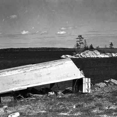 A photo of a scenic view at Lookout Point. 4/27/1984.