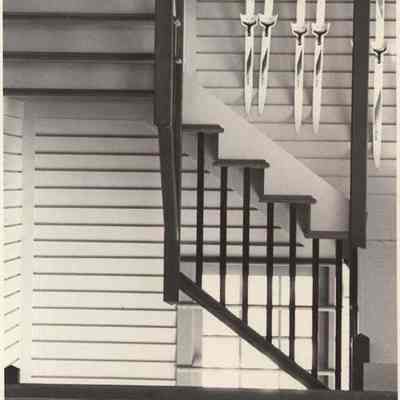 A photo view of a converted carriage house. 1/20/1992.