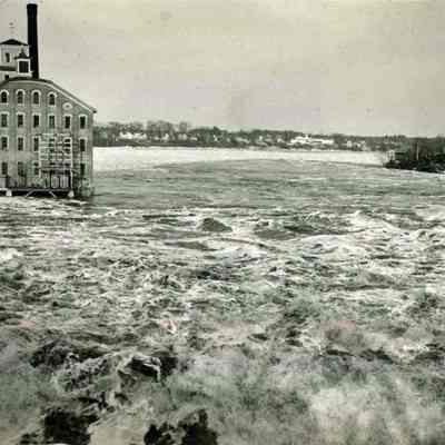 Flooding during the 1936 Flood