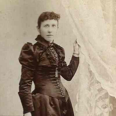 Unknown Woman