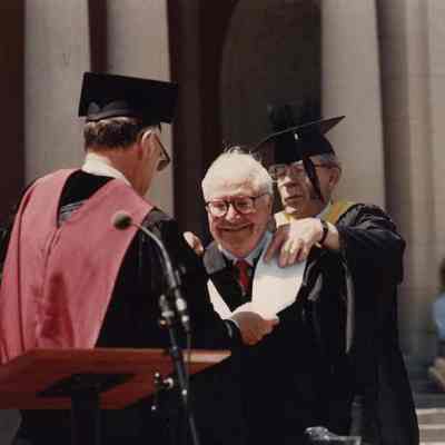 A photo view of James Russell Wiggins. 5/31/1988.