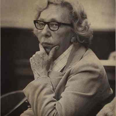 A photo view of Helen G. Schlaack.