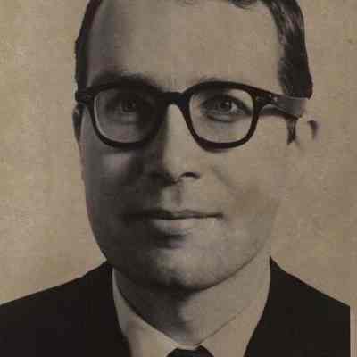 A photo view of Richard V. West.