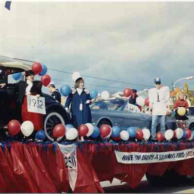Brunswick's 250th anniversary parade