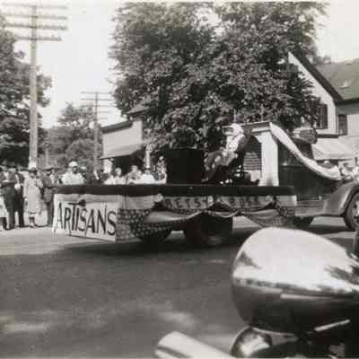 Bicentennial Parade Float