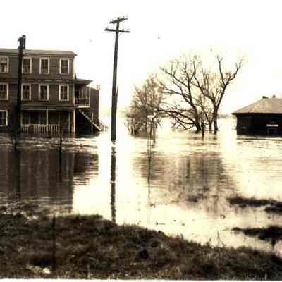 Mill Street, Brunswick flooded
