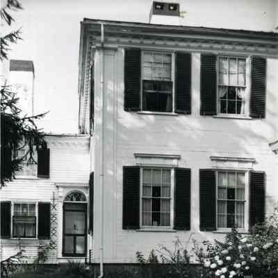 A photo of details of the exterior of the Porter House.