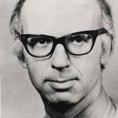 A photo view of David Broder. 1/29/1975.