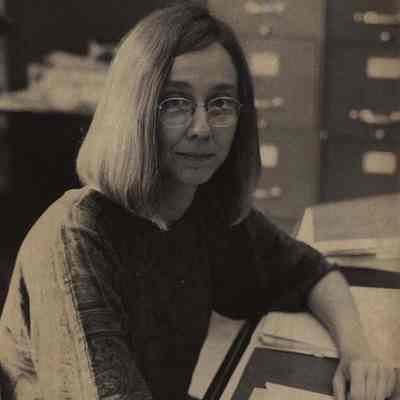 A photo view of Carol Baker Hansen.5/29/1975.