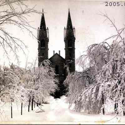 Photo of King Chapel, Bowdoin College after a snowstorm.