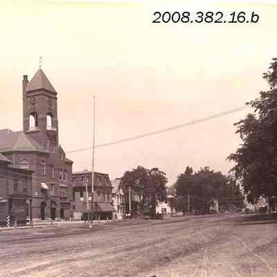 Maine Street, Brunswick