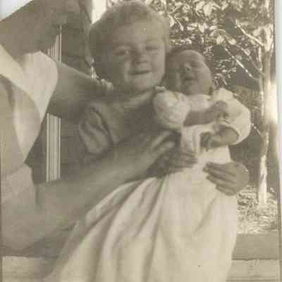 Richard Wells, Arthur Wells, and unidentified woman