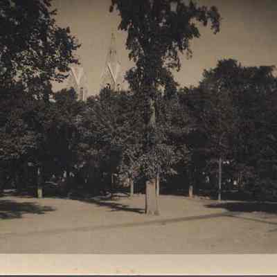 Postcard of Bowdoin College Chapel in summer