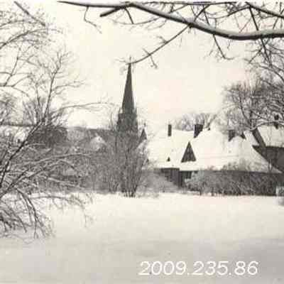 A photo of a snow scene.