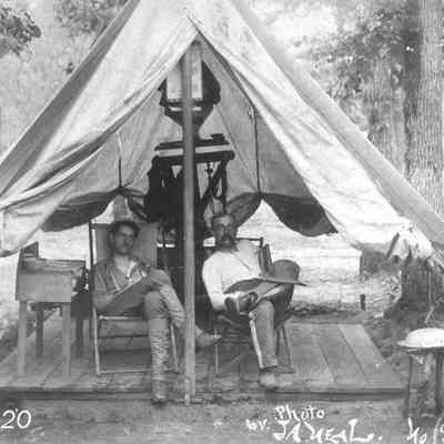 Spanish American War Scene
