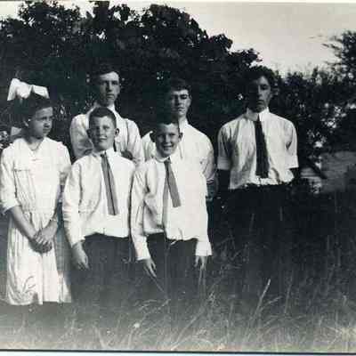 Alice Pennell and Cousins