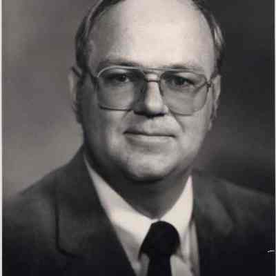 A photo view of Walter E. Taggart. 7/8/1986.