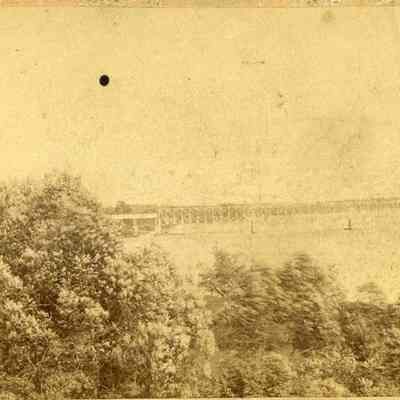 Railroad bridge