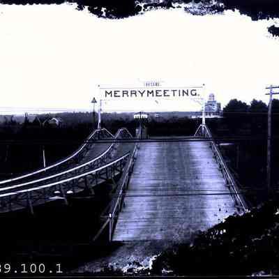 A photo of the entrance to Merrymeeting Park.