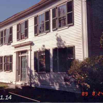 A photo of the W. R. Field House.