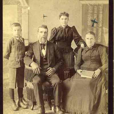 Unidentified Family Group