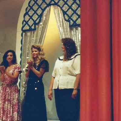 Robin Moody, Crystal Hurd, Autumn Ison, Lisa Kelly and 1987 Teen Queen Denise Ricker.
