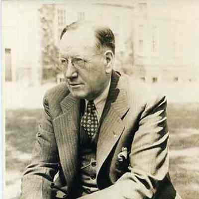 Dr. C. Earle Richardson