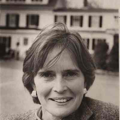 A photo view of Helen Johnson. 10//30/1978.