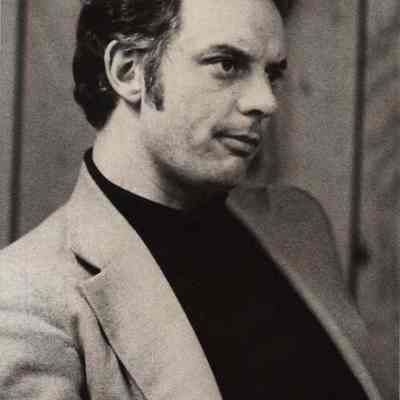 A photo view of Robert R. Petit. 5/7/1975.