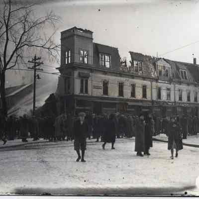 Fire Destroys Odd Fellows Block Around 1926