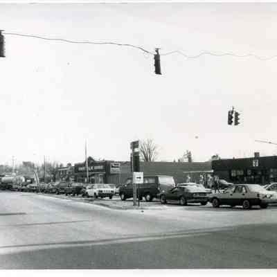 1987 Androscoggin River Flood, Traffic on Maine Street Brunswick