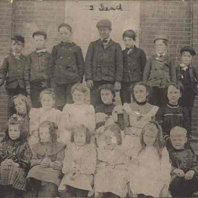 A photo view of Union Street School. 8/1/1902.